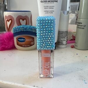 B Pure Sparkling Lip Oil